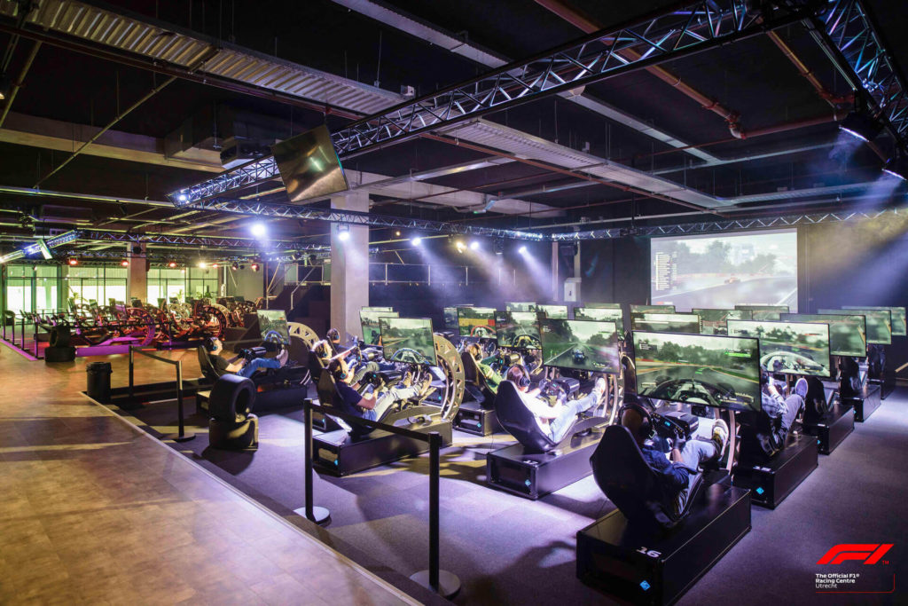 Official F1® Racing Centre